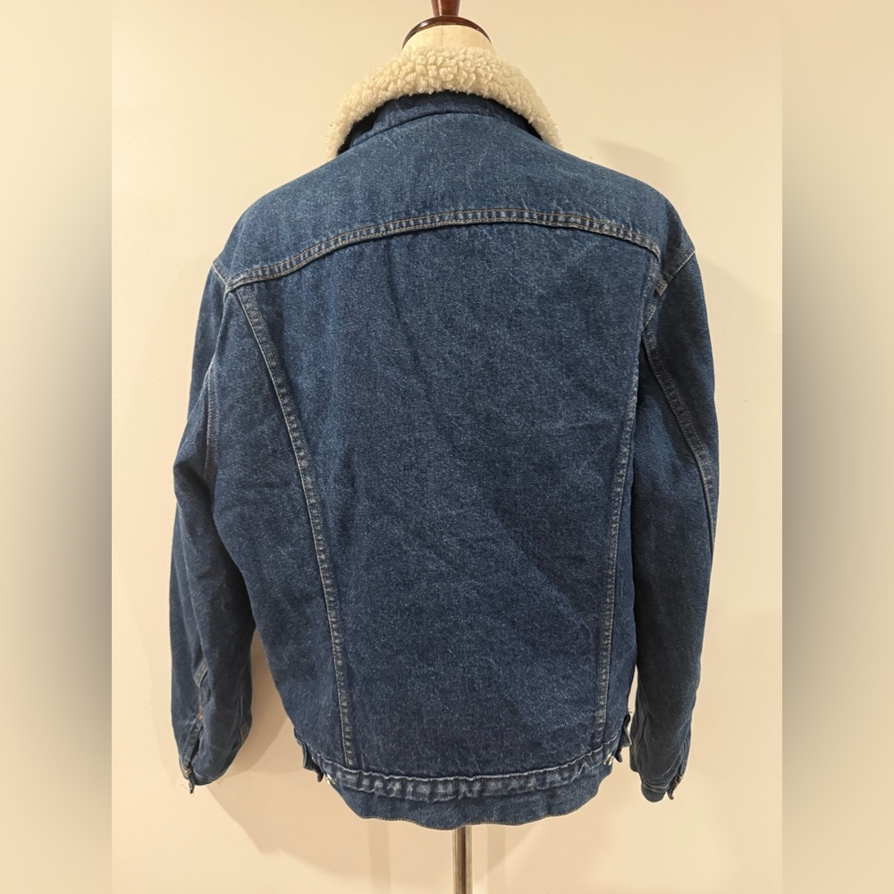 Vintage Levi's Sherpa lined Jean jacket - Picture 6 of 12